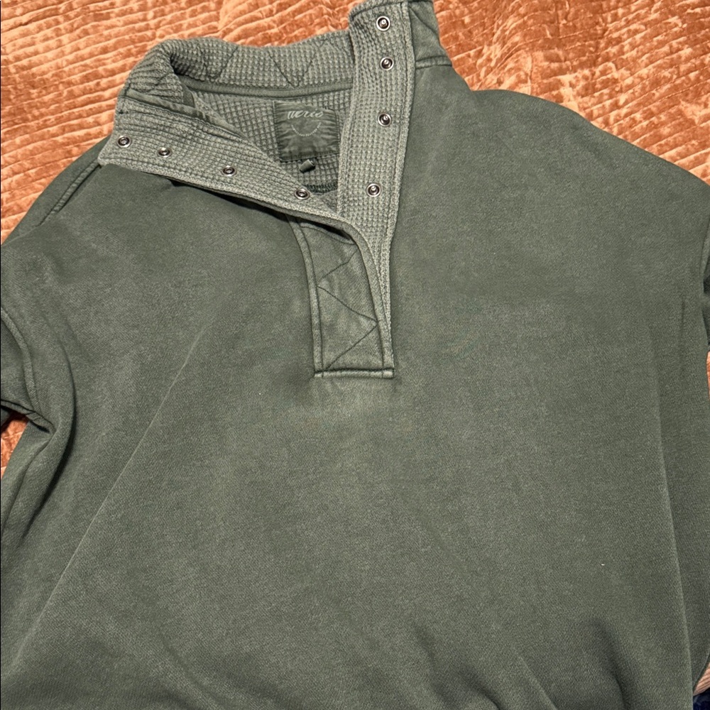 American Eagle Outfitters Green Pullover Jacket